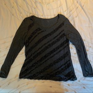 LAST DAY 11/10 🚨 BUNDLE 3 $5 for $10 🚨 Dark grey long sleeve top with beading